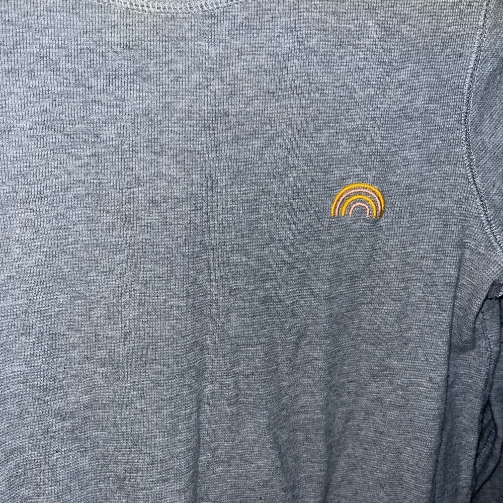 Madewell gray long sleeve rainbow tee shirt size large - Picture 3 of 5